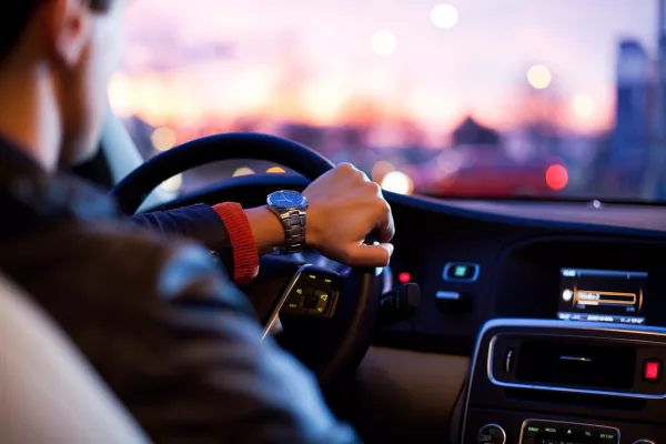 Assurance auto, kilométrage et entretien : ce qui compte vraiment