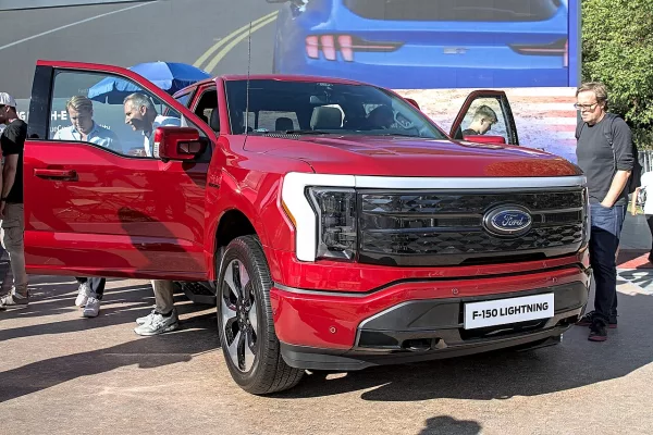 Ford F-150 Lightning pick-up électrique