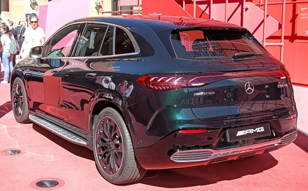 Mercedes-AMG EQE SUV électrique